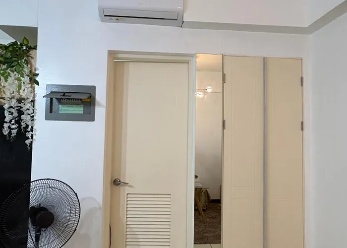The Atherton - In Sucat Paranaque Near Naia Terminal مانيلا