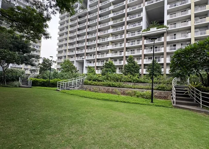 The Atherton - In Sucat Paranaque Near Naia Terminal